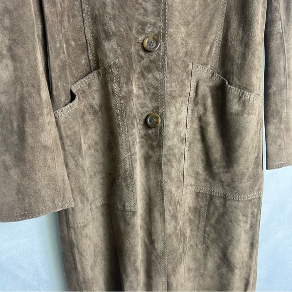 Danier Suede Trench Coat - Picture 5 of 8